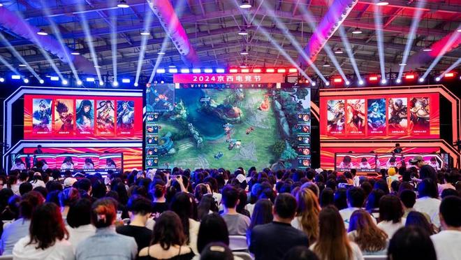 Top Esports 发布新赛季阵容：从此刻开始，闪耀在另一边，所有 Top Esports 成员已准备就绪